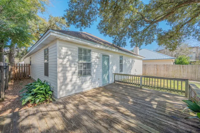 $315,000 | 202 Summer Lane, Fort Walton Beach, FL 32547