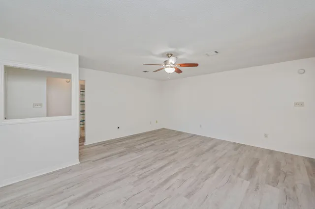 $315,000 | 202 Summer Lane, Fort Walton Beach, FL 32547