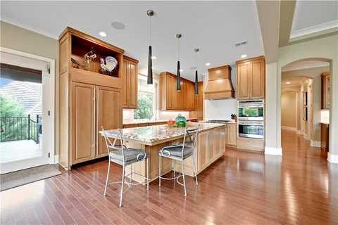 $1,800,000 | 16313 Turnberry, Belton, MO 64012