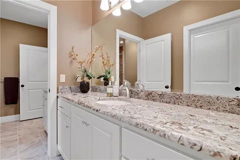 $1,800,000 | 16313 Turnberry, Belton, MO 64012