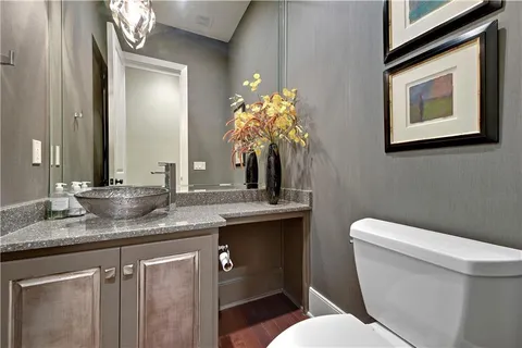 $1,800,000 | 16313 Turnberry, Belton, MO 64012