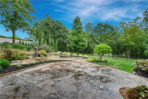$1,800,000 | 16313 Turnberry, Belton, MO 64012