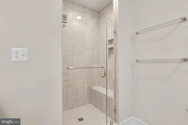 $4,100 | 10413 Fernwood Road, Bethesda, MD 20817