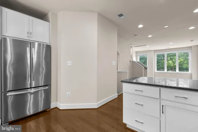 $4,100 | 10413 Fernwood Road, Bethesda, MD 20817