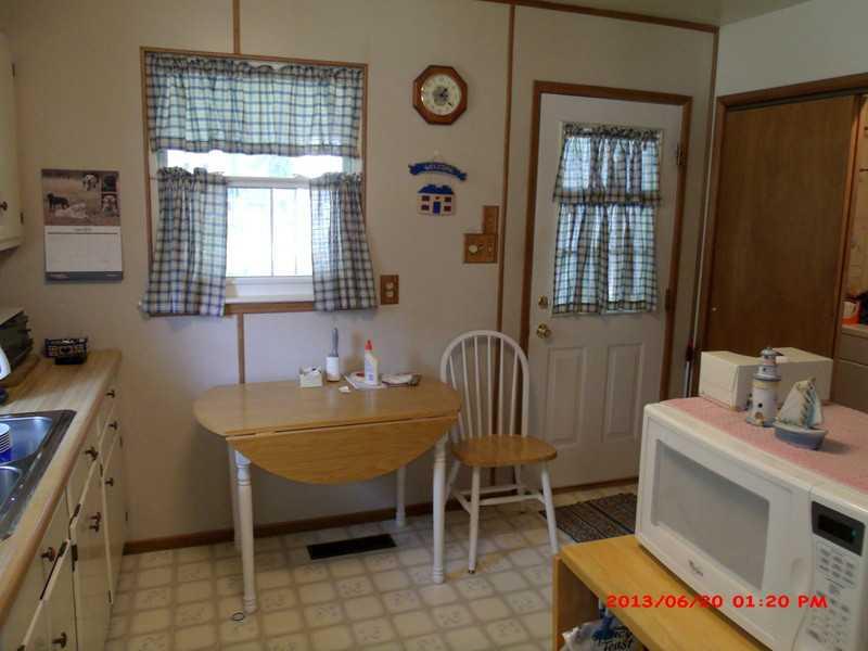 420 South Kenmore Road Indianapolis, IN 46219 - Photo 11 of 14 Gallery Image 11