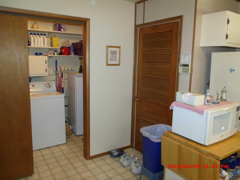 420 South Kenmore Road Indianapolis, IN 46219 - Photo 12 of 14 Gallery Image 12