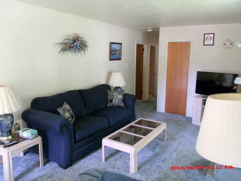 420 South Kenmore Road Indianapolis, IN 46219 - Photo 3 of 14 Gallery Image 3