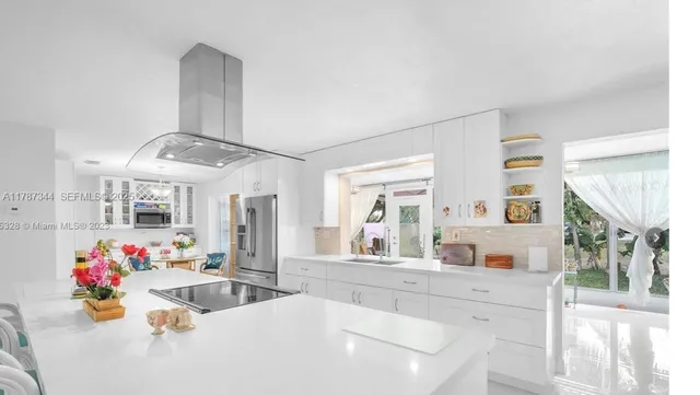 $440,000 | 4941 Northwest 55th Court, Tamarac, FL 33319