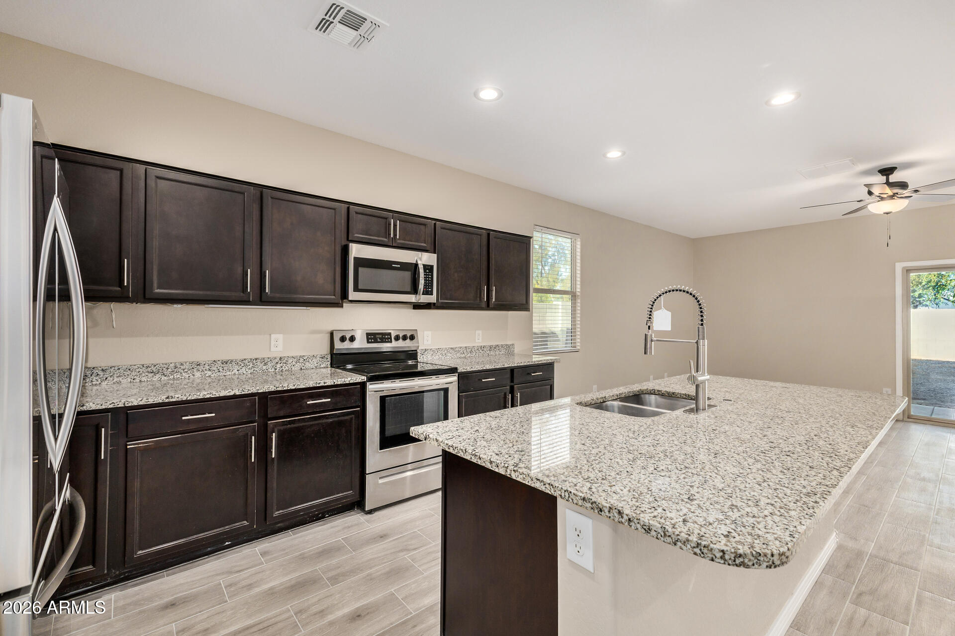 17793 North Nocera Road Maricopa, AZ 85138 - Photo 11 of 33 11 - Nocera