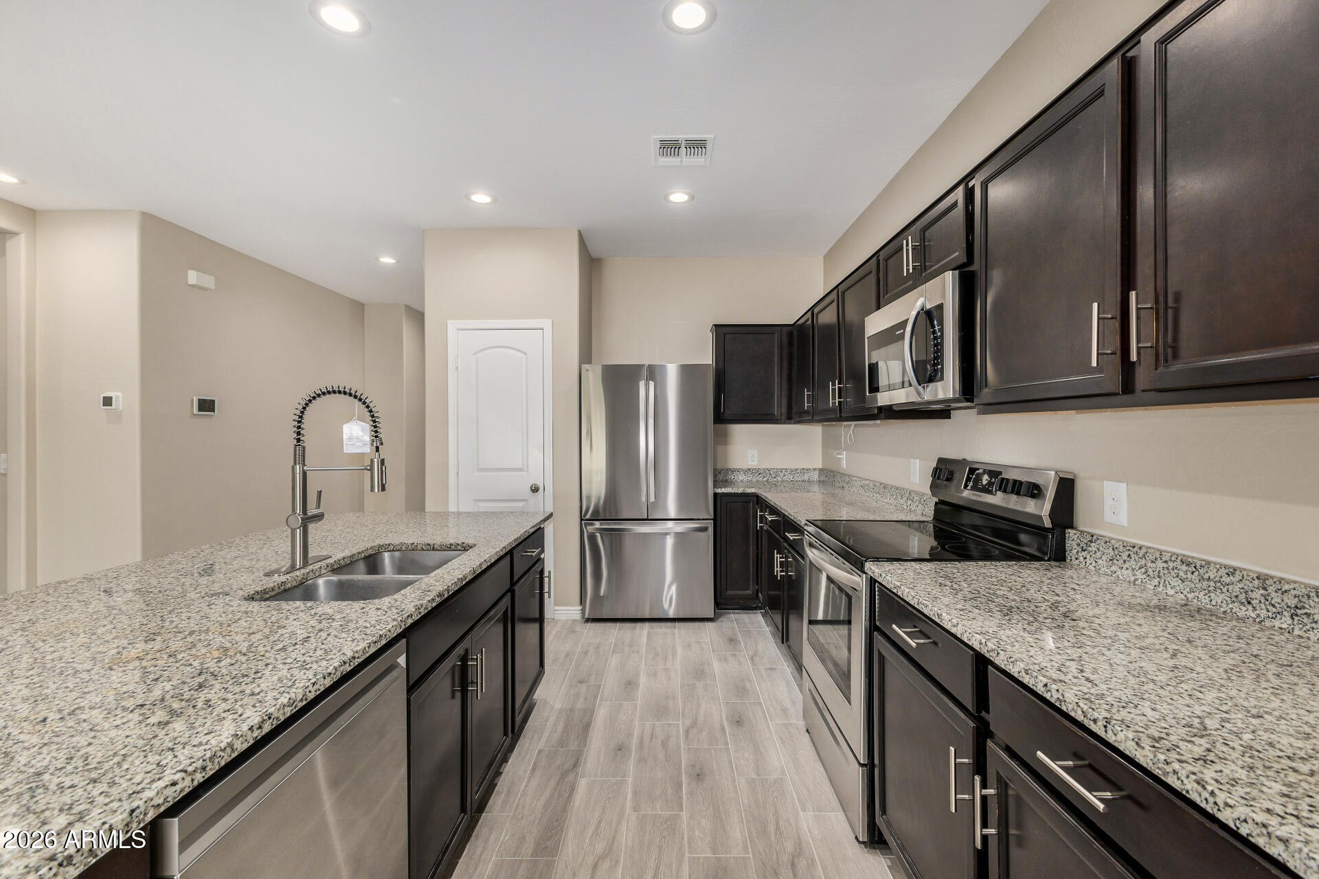 17793 North Nocera Road Maricopa, AZ 85138 - Photo 13 of 33 13 - Nocera