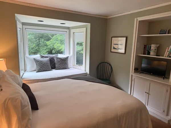 $2,199,000 | 2 Lookout Point Road, Bar Harbor, ME 04609