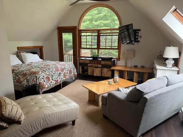 $2,199,000 | 2 Lookout Point Road, Bar Harbor, ME 04609