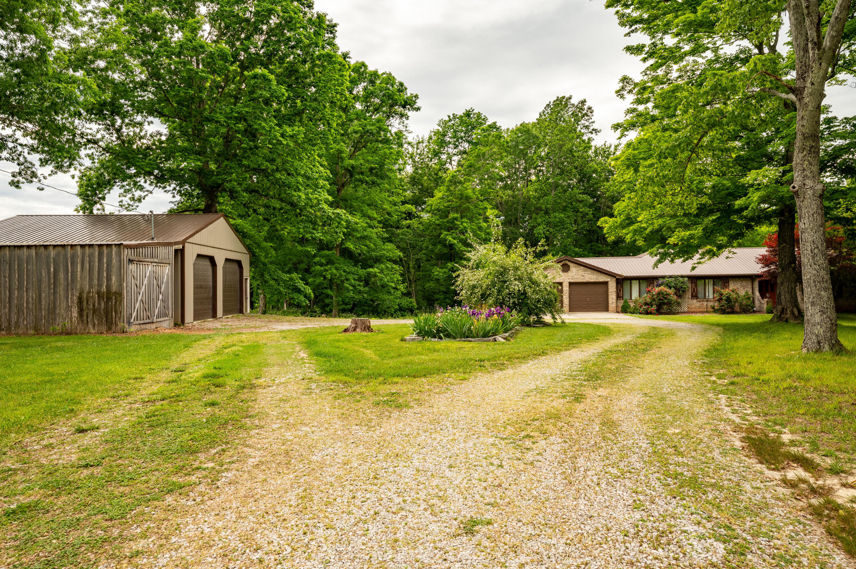 815 Jr Phipps Road Monticello, KY 42633 - Photo 42 of 71 DSC_4894-HDR-3019x2009