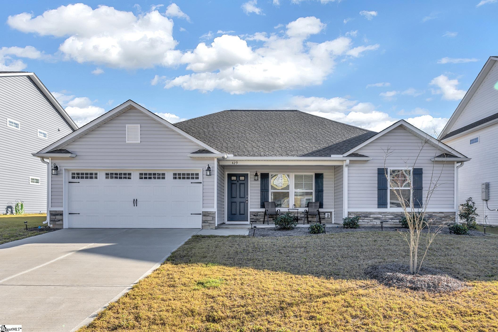 429 Icebow Road Fountain Inn, SC 29644 - Photo 1 of 19