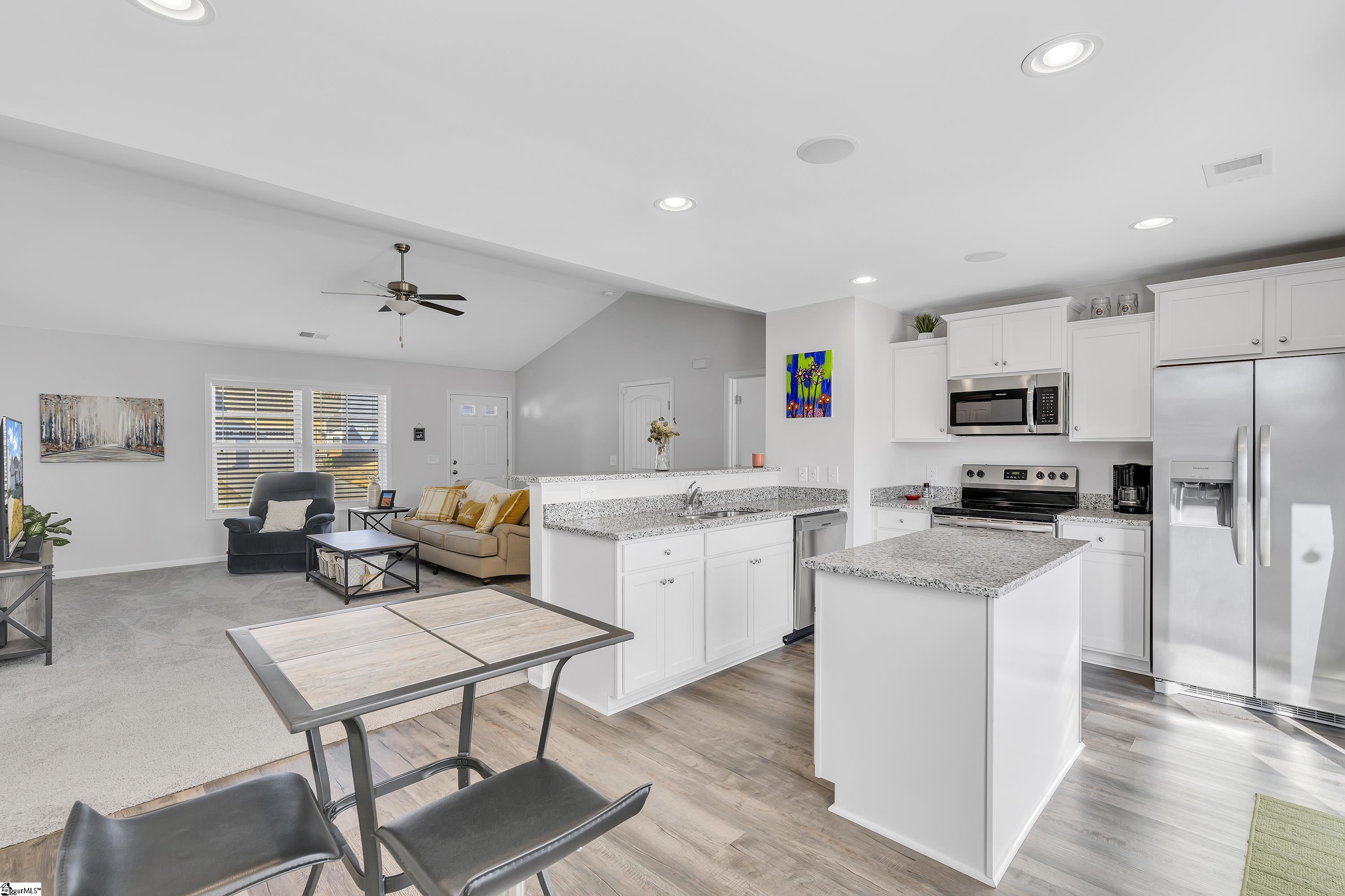429 Icebow Road Fountain Inn, SC 29644 - Photo 8 of 19