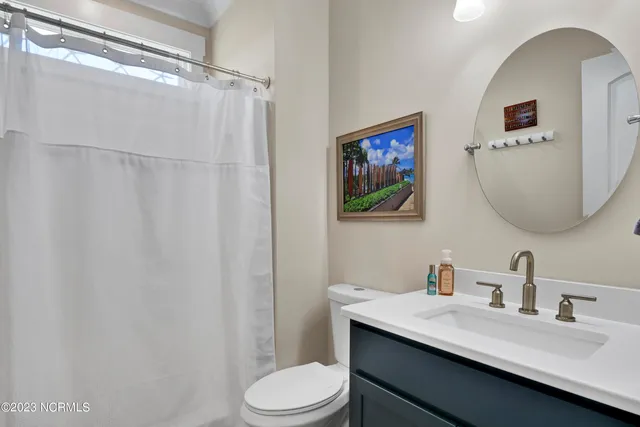 $3,000 | 305 Fayetteville Avenue, Unit 1, Carolina Beach, NC 28428