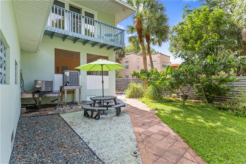 2217 Brevard Road Northeast St. Petersburg, FL 33704 - Photo 44 of 66