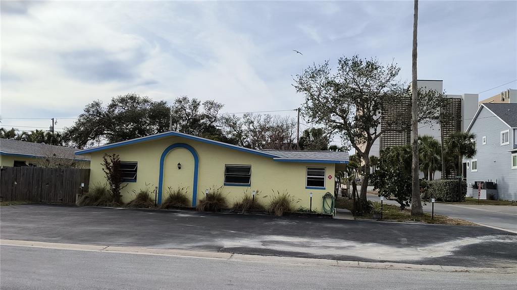 822 1st Street Indian Rocks Beach, FL 33785 - Photo 1 of 1 Gallery Image 1