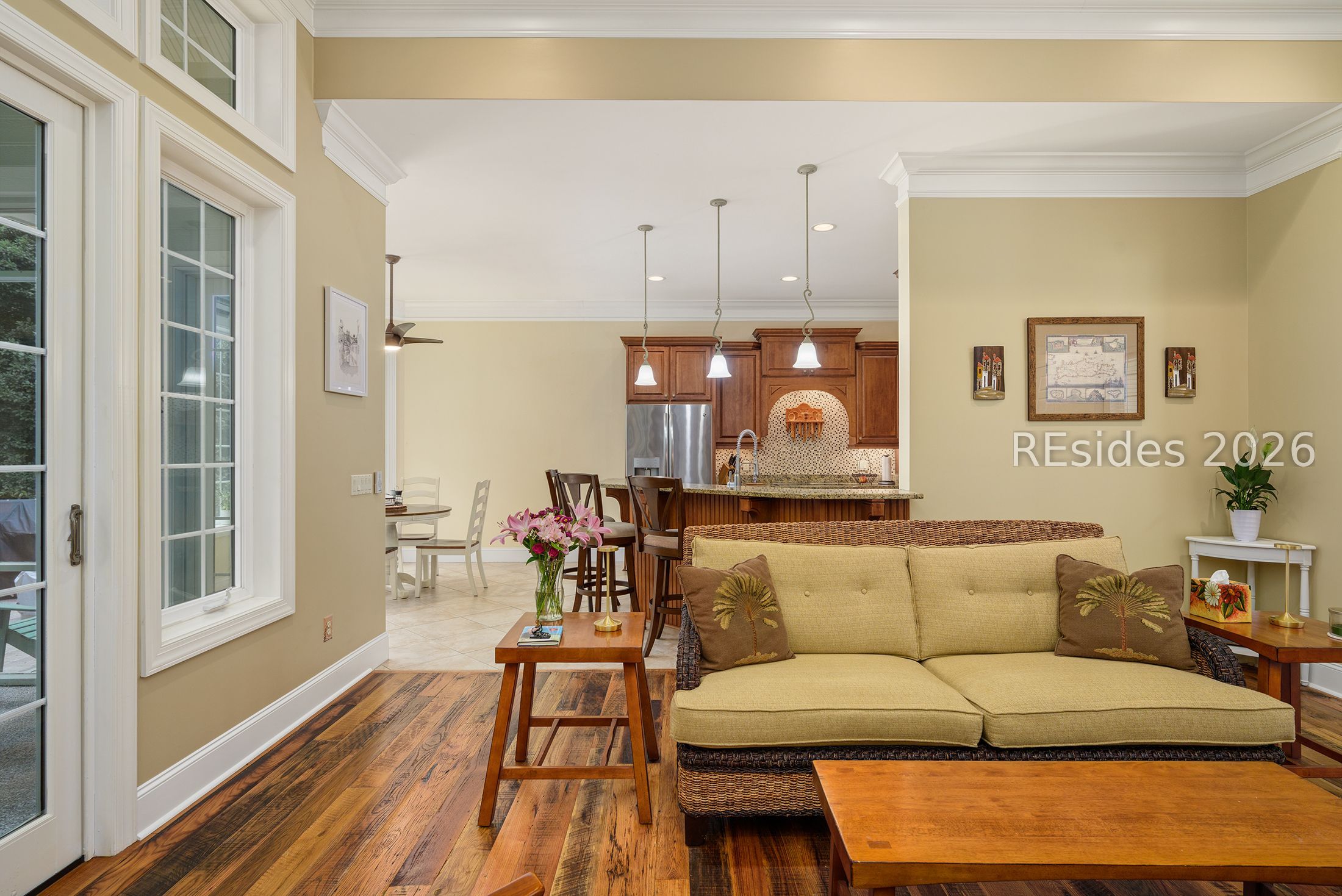 10 Reston Place Bluffton, SC 29910 - Photo 20 of 55 Access to screened lanai from GR & Kitchen.