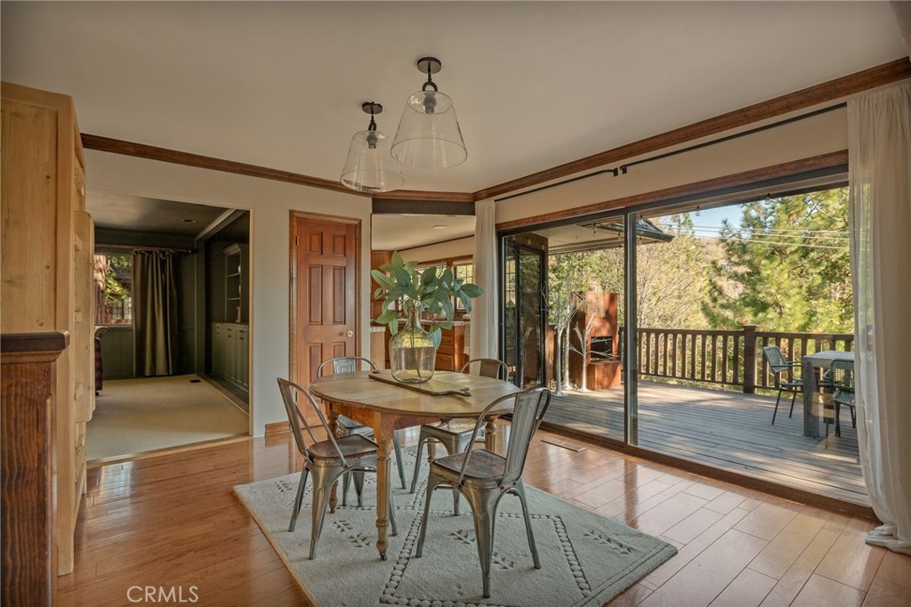 27538 West Shore Road Lake Arrowhead, CA 92352 - Photo 11 of 44