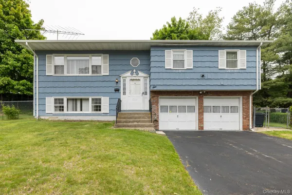 $685,000 | 6 Wexler Court, Garnerville, NY 10923