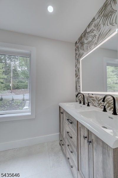 896 Union Valley Road West Milford, NJ 07480 - Photo 26 of 36
