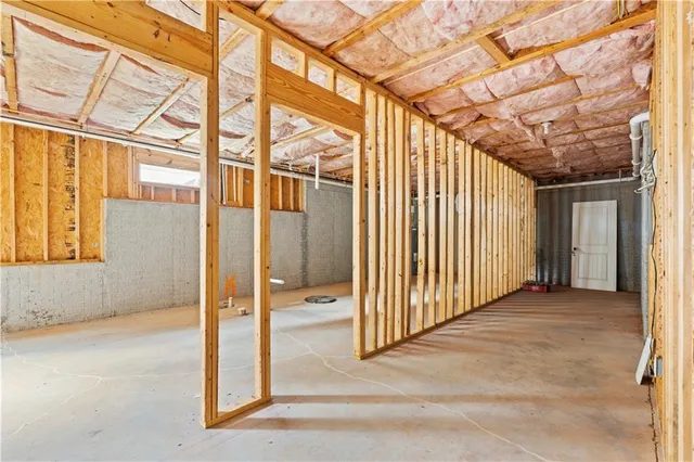 a view of a backyard with plants
