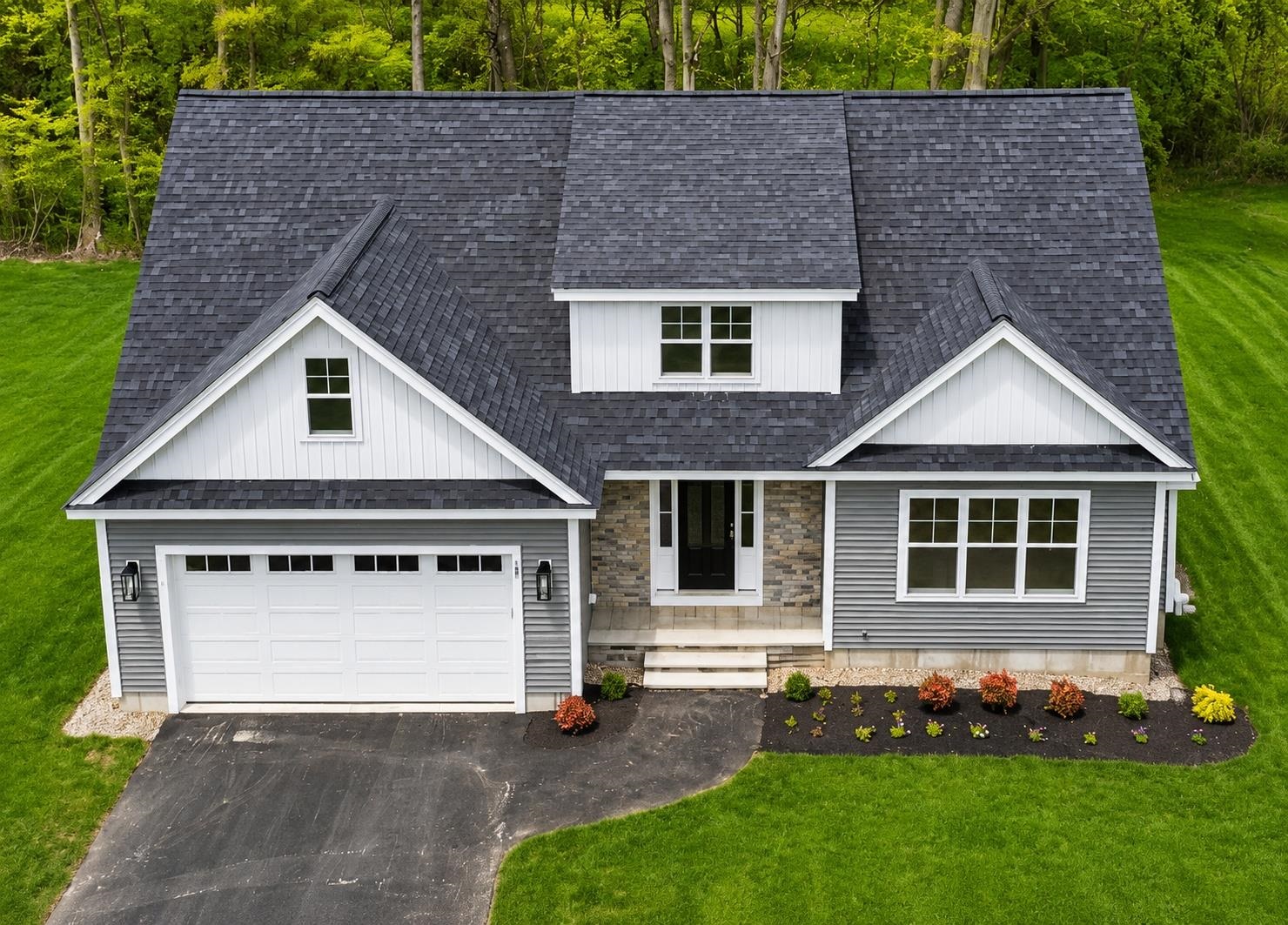 68 Farmington Road Nashua, NH 03060 - Photo 5 of 45