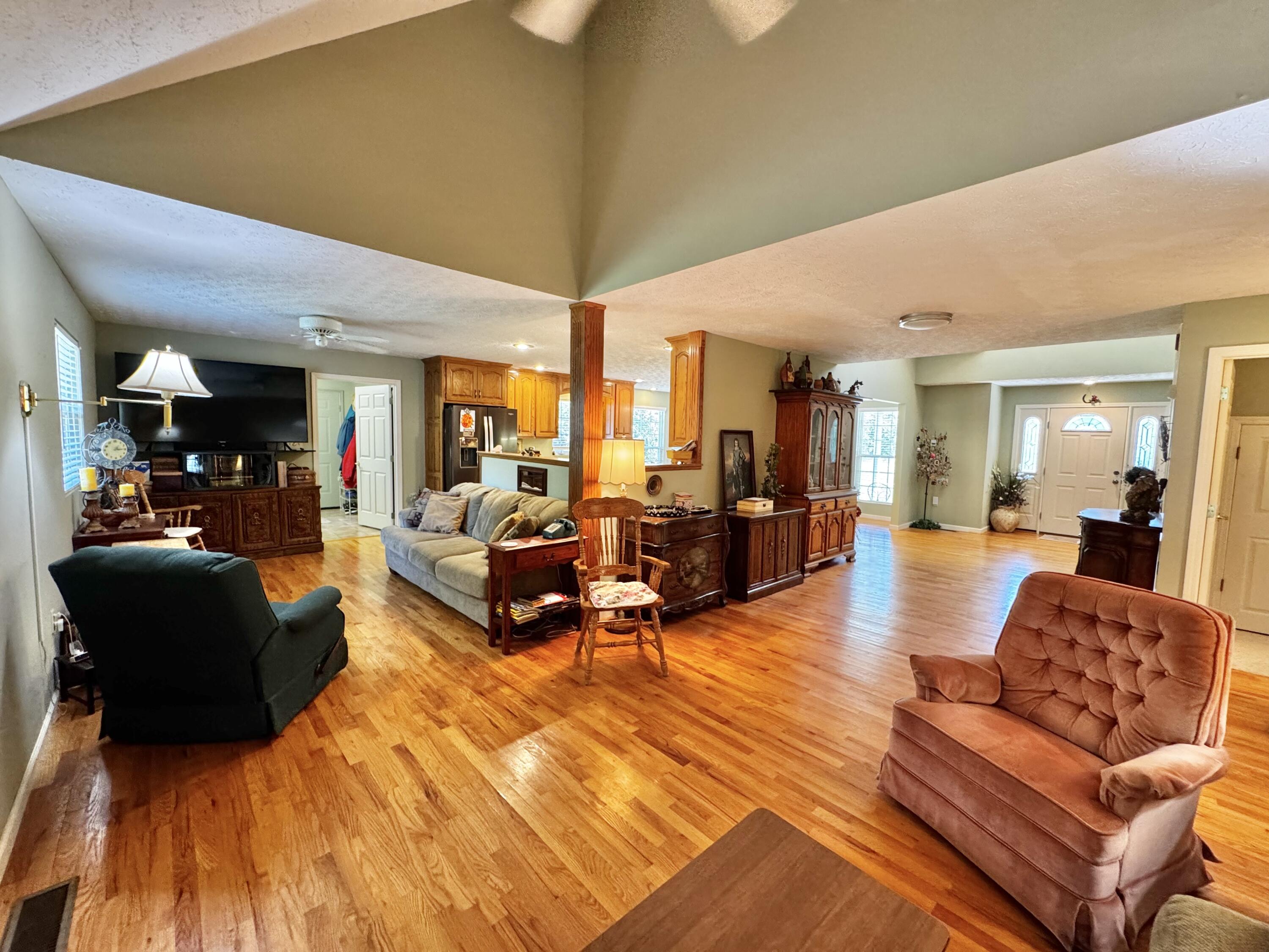 690 Ansel Road Science Hill, KY 42553 - Photo 23 of 78 IMG_0450
