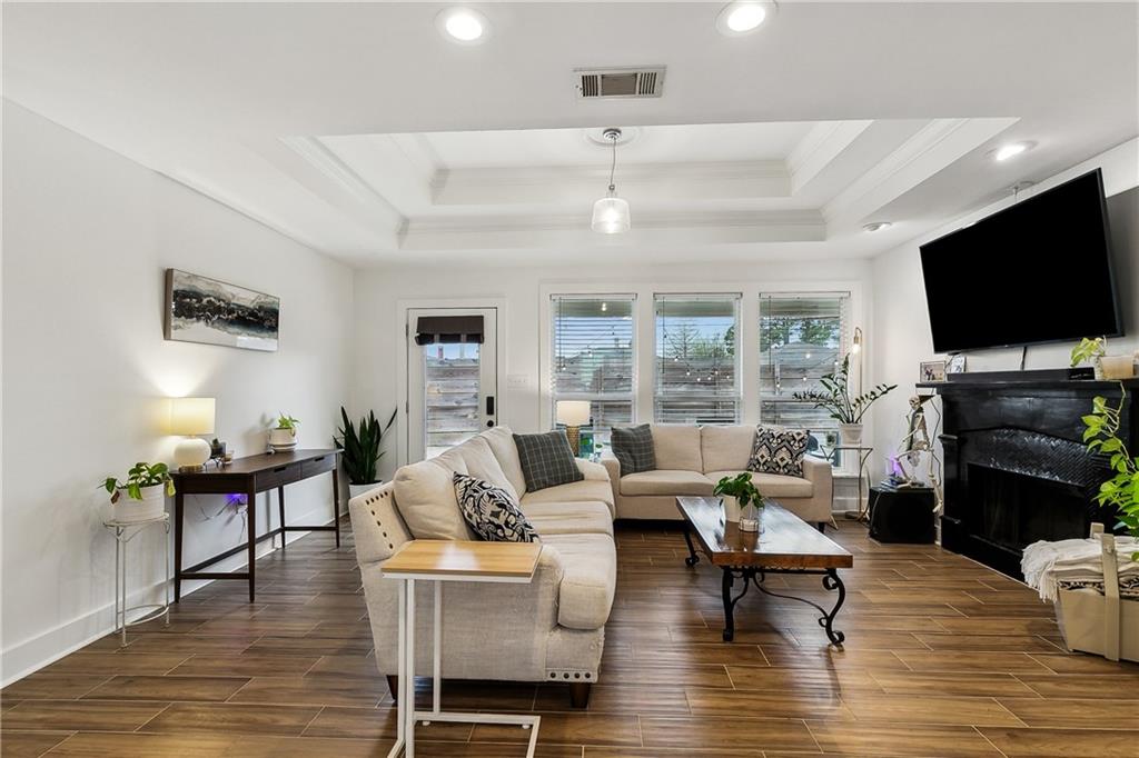 2 Davis Boulevard Jefferson, LA 70121 - Photo 2 of 16