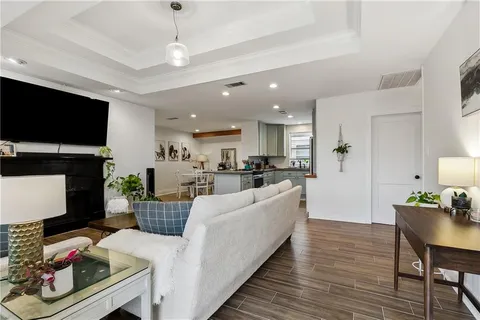 $395,000 | 2 Davis Boulevard, Jefferson, LA 70121