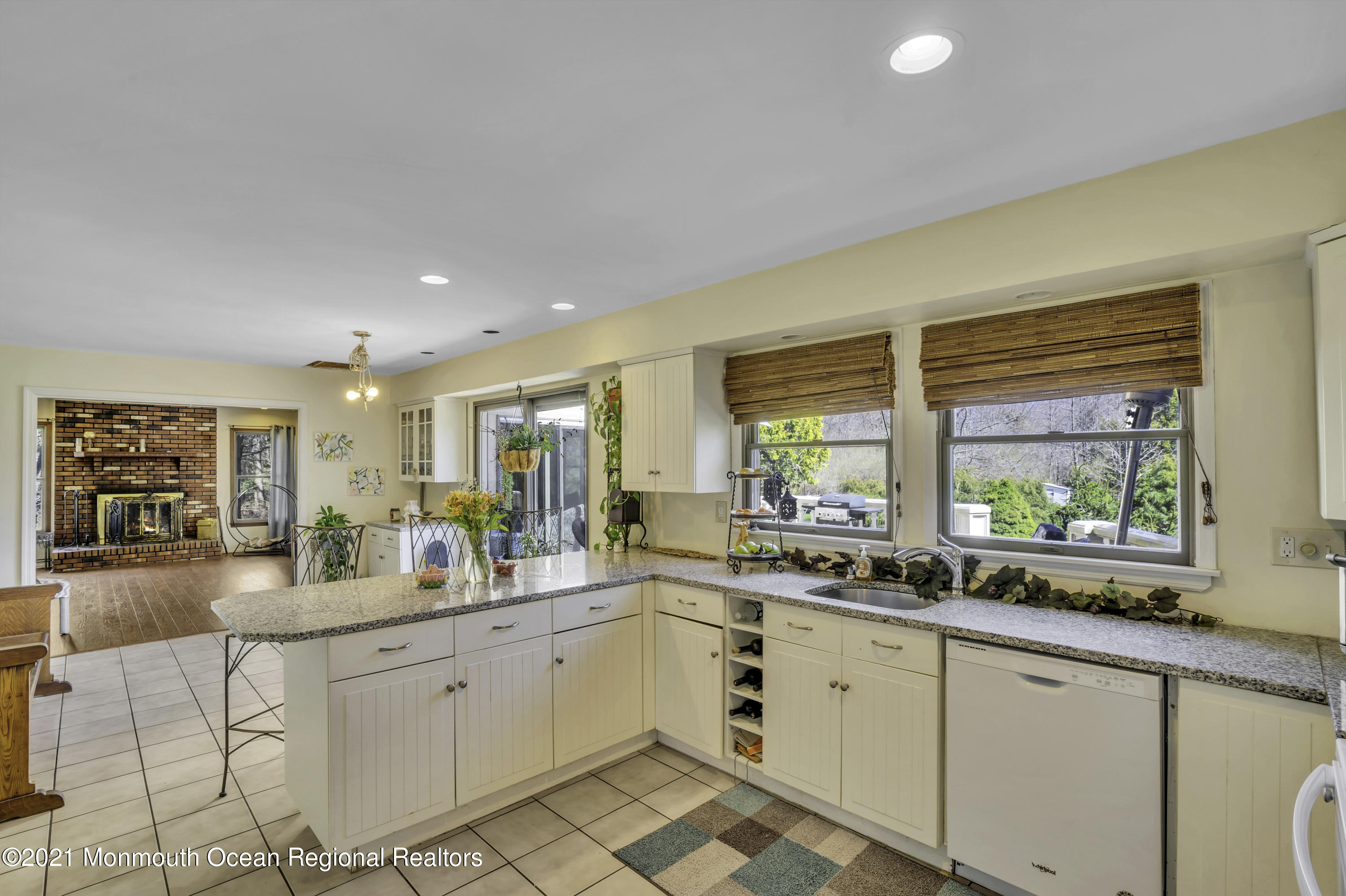 167 Georgia Road Freehold, NJ 07728 - Photo 22 of 50 033_dsc06278