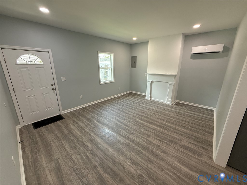 910 Rome Street Petersburg, VA 23803 - Photo 3 of 20