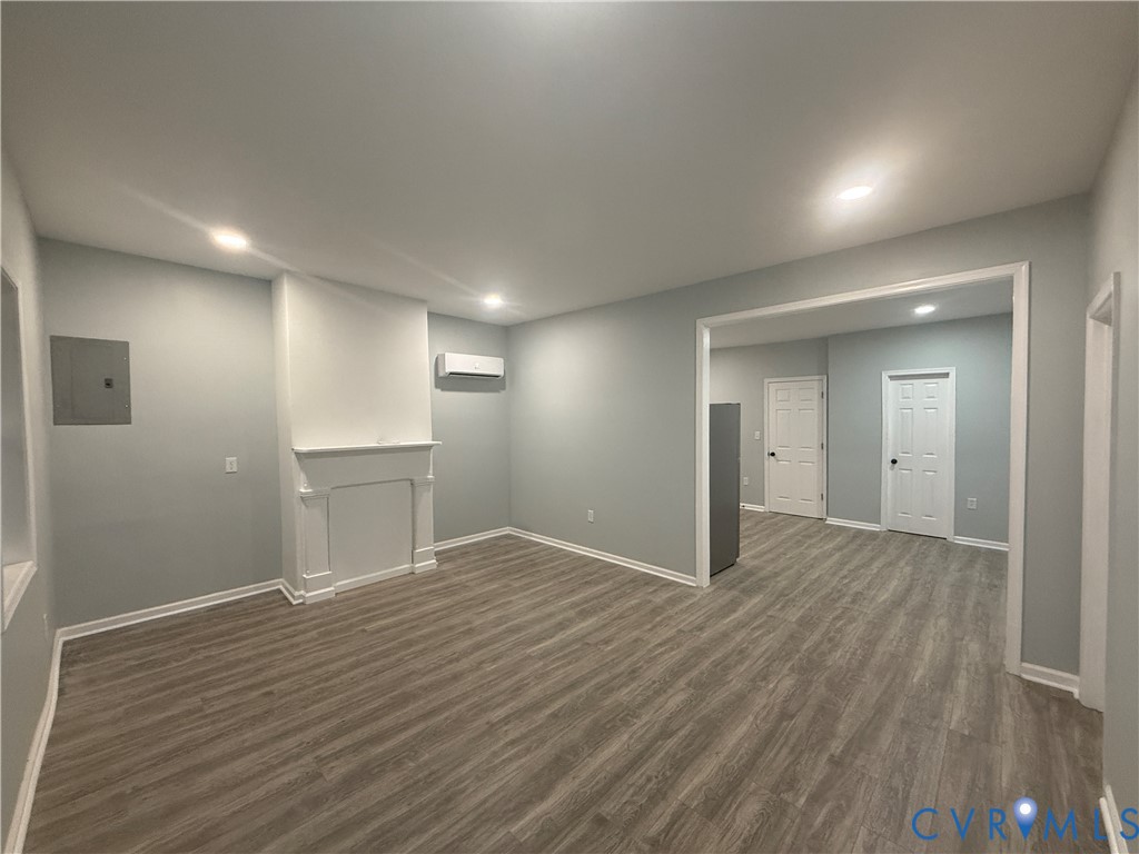 910 Rome Street Petersburg, VA 23803 - Photo 4 of 20