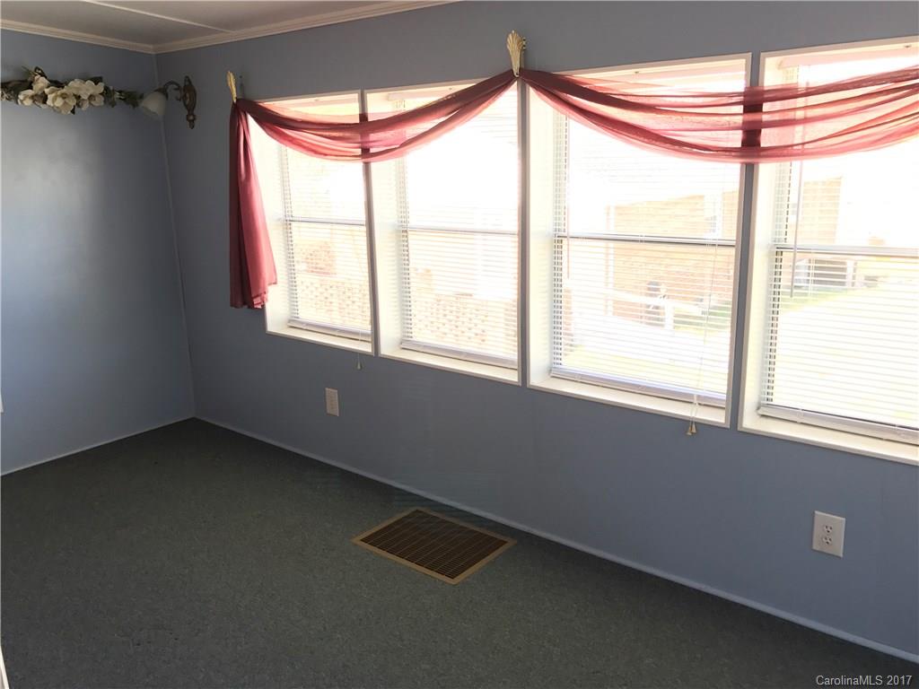 314 Robinson-Clemmer Road Dallas, NC 28034 - Photo 14 of 24 Gallery Image 14