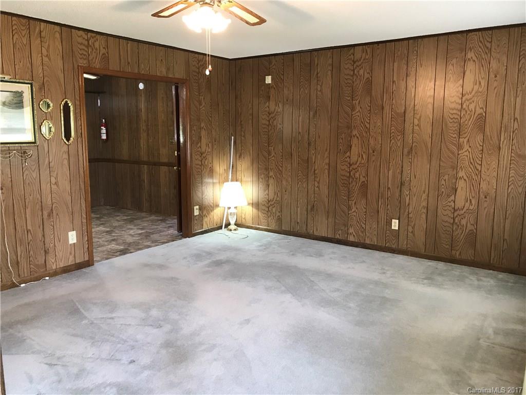 314 Robinson-Clemmer Road Dallas, NC 28034 - Photo 6 of 24 Gallery Image 6