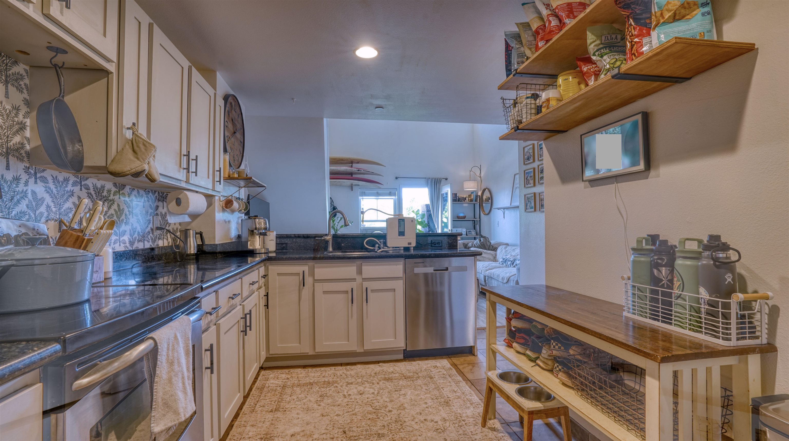 3710 Lower Honoapiilani Road, Unit F44 Lahaina, HI 96761 - Photo 3 of 39
