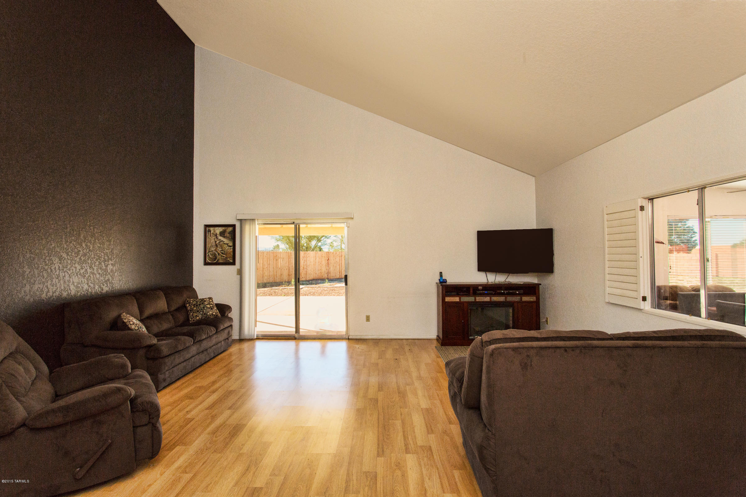 10092 East Stella Road Tucson, AZ 85730 - Photo 2 of 20 Gallery Image 2