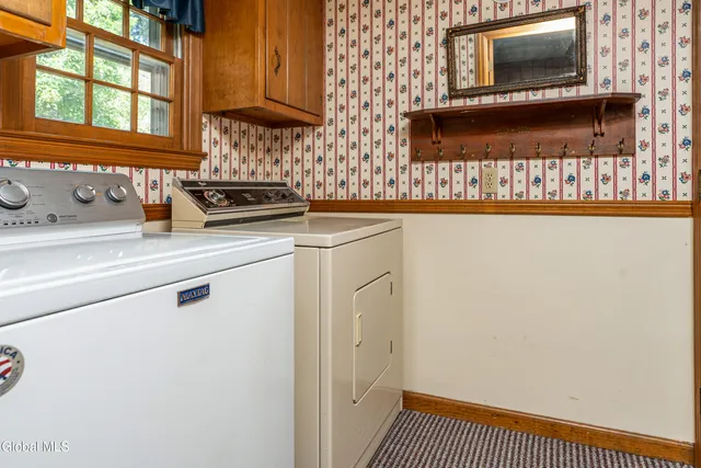 $545,000 | 21 Heather Lane, Bethlehem, NY 12054