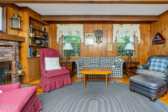 $545,000 | 21 Heather Lane, Bethlehem, NY 12054