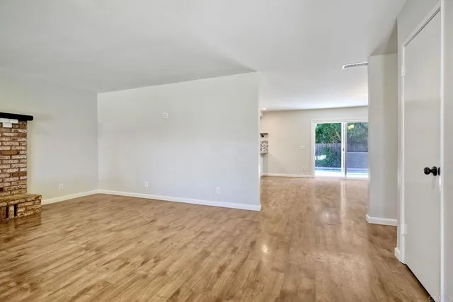 wooden floor in a empty room