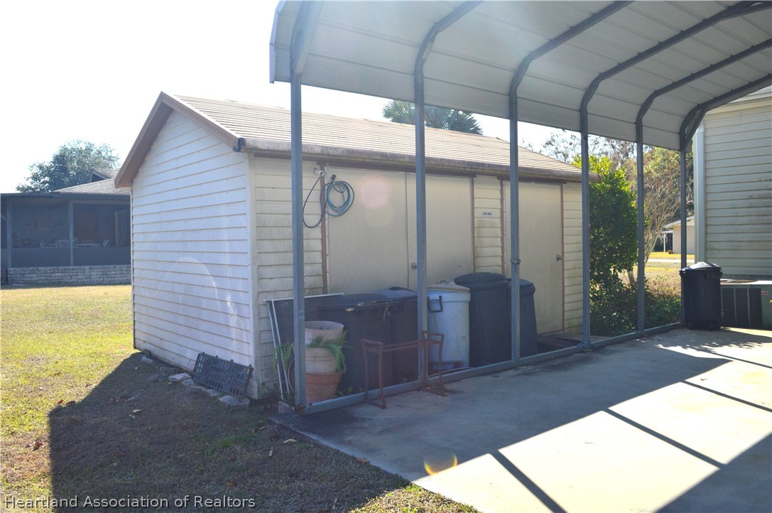 1400 North Oak Ridge Drive Lorida, FL 33857 - Photo 30 of 38