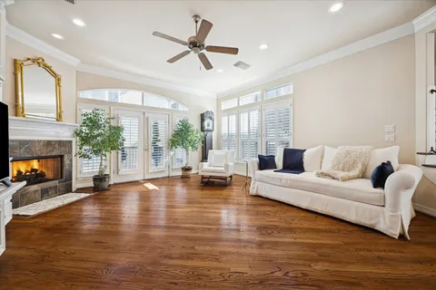 $629,000 | 3307 West Lamar Street, Unit B, Houston, TX 77019