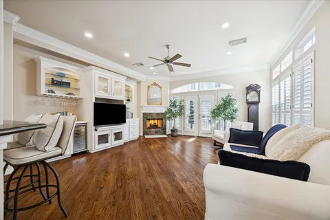 $629,000 | 3307 West Lamar Street, Unit B, Houston, TX 77019