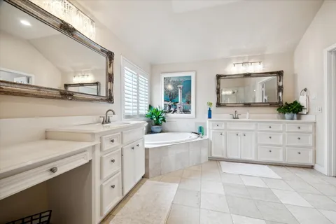 $629,000 | 3307 West Lamar Street, Unit B, Houston, TX 77019