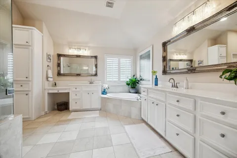 $629,000 | 3307 West Lamar Street, Unit B, Houston, TX 77019