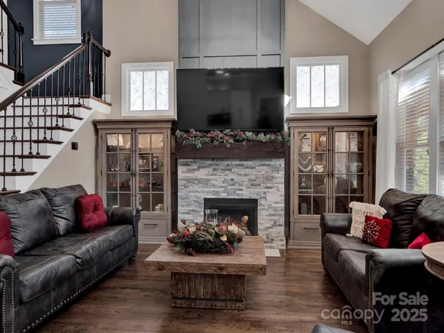 $595,000 | 341 Windy Pine Drive, Clover, SC 29710