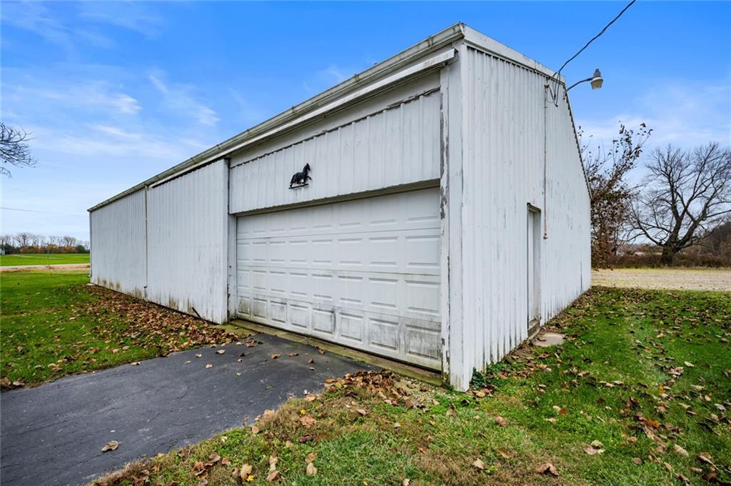 10670 North Nashville Road Pendleton, IN 46064 - Photo 9 of 13