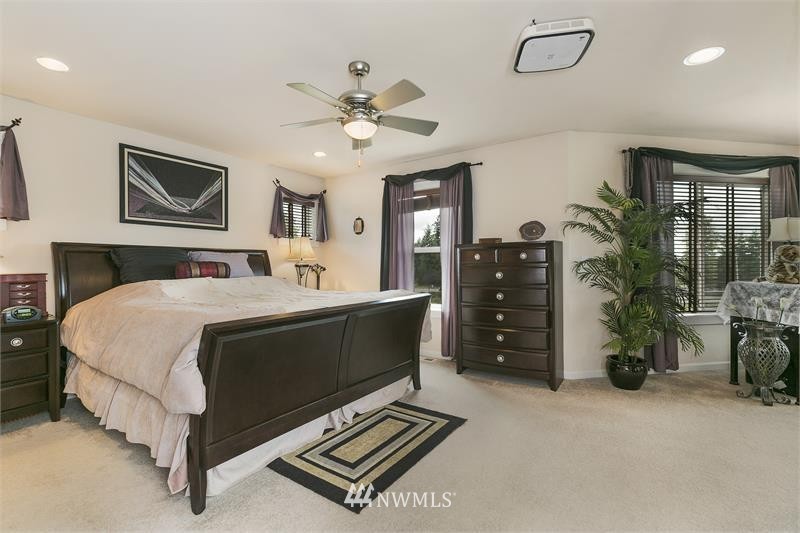 3731 151st Place Southeast Bothell, WA 98012 - Photo 12 of 19