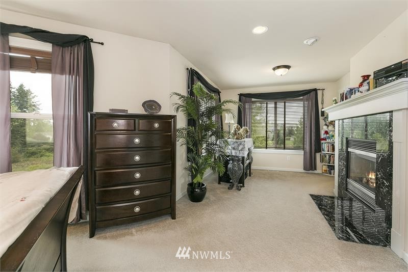 3731 151st Place Southeast Bothell, WA 98012 - Photo 13 of 19